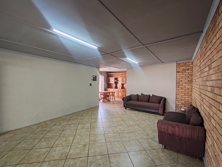 1 Bedroom Property for Sale in Brakpan Central Gauteng