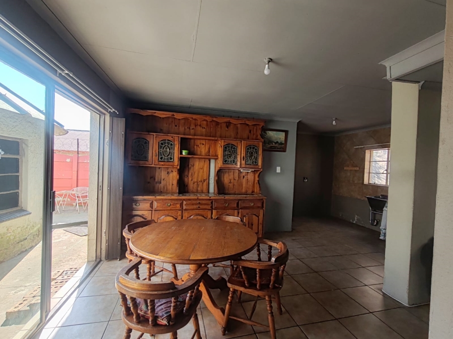 1 Bedroom Property for Sale in Brakpan Central Gauteng