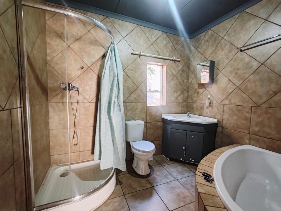 1 Bedroom Property for Sale in Brakpan Central Gauteng