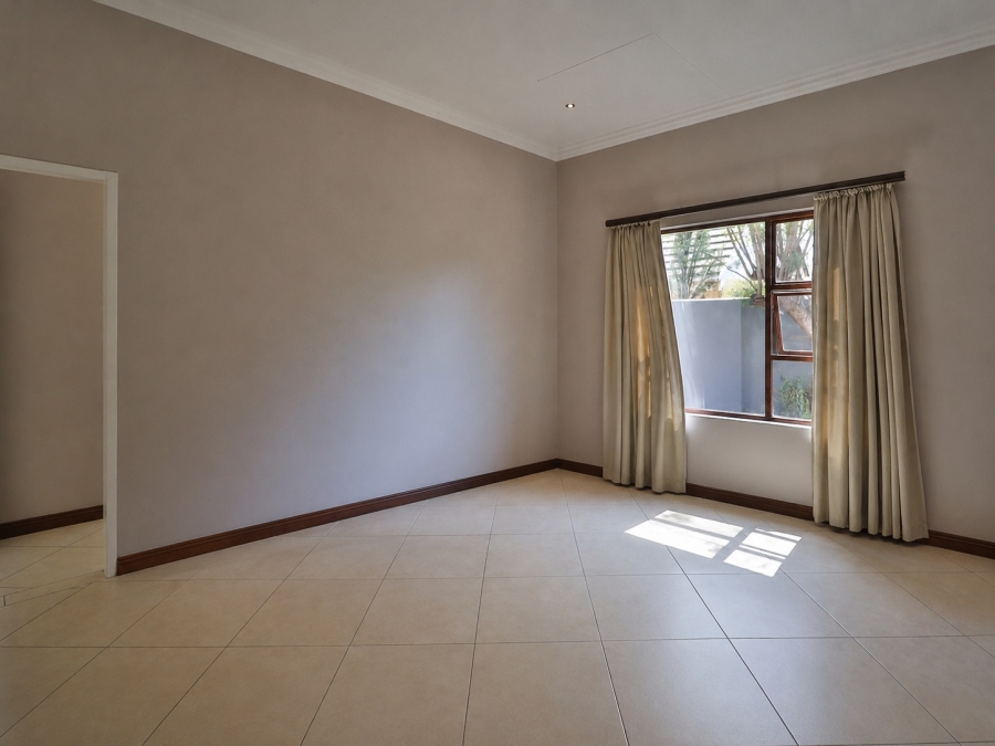 3 Bedroom Property for Sale in Rietvlei Heights Country Estate Gauteng