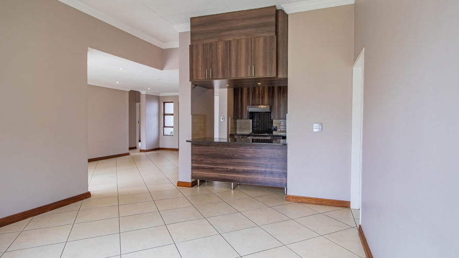 To Let 3 Bedroom Property for Rent in Rietvlei Heights Country Estate Gauteng