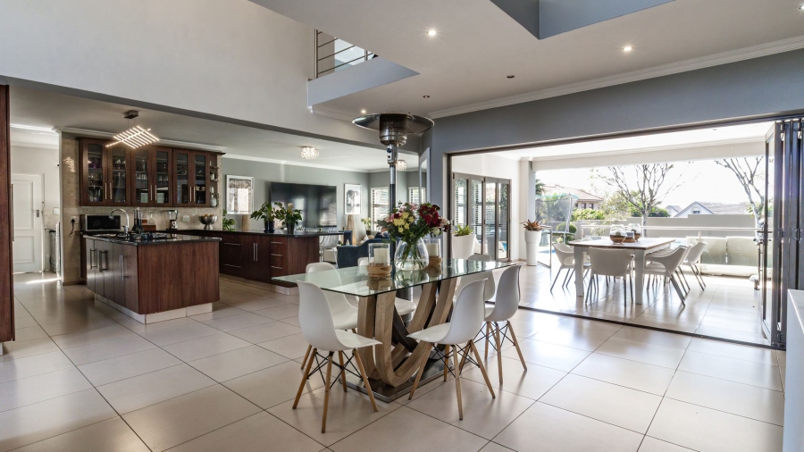 To Let 5 Bedroom Property for Rent in Silverwoods Country Estate Gauteng