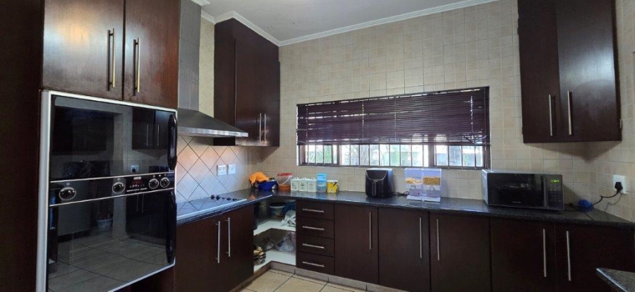 4 Bedroom Property for Sale in Amberfield Gauteng