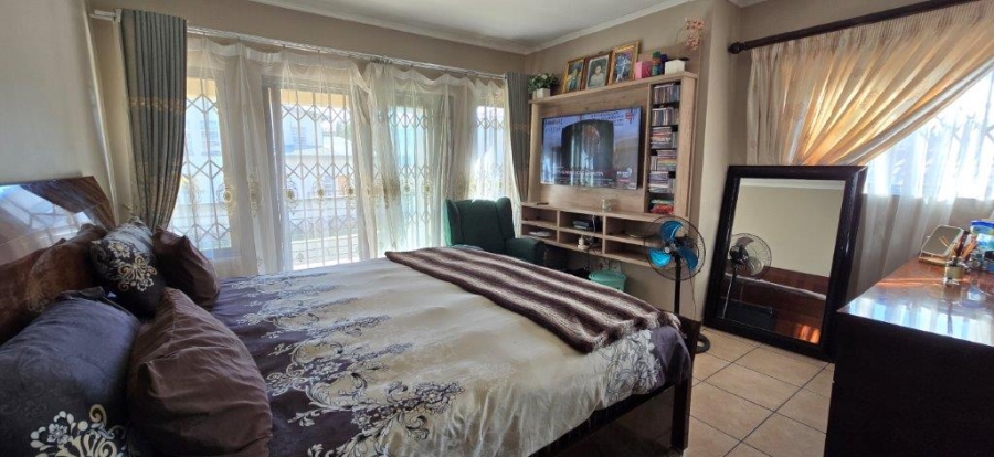4 Bedroom Property for Sale in Amberfield Gauteng
