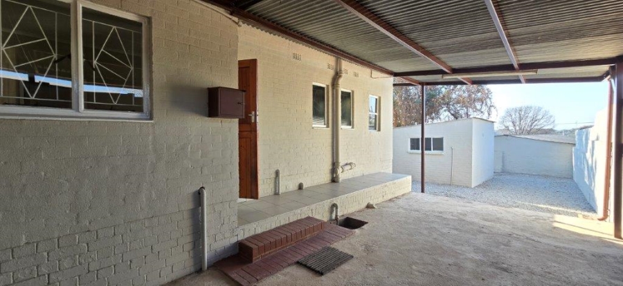 5 Bedroom Property for Sale in Proclamation Hill Gauteng