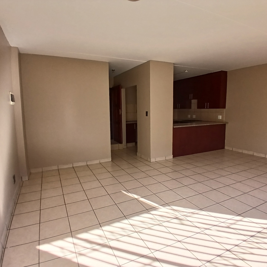 To Let 4 Bedroom Property for Rent in Theresa Park Gauteng