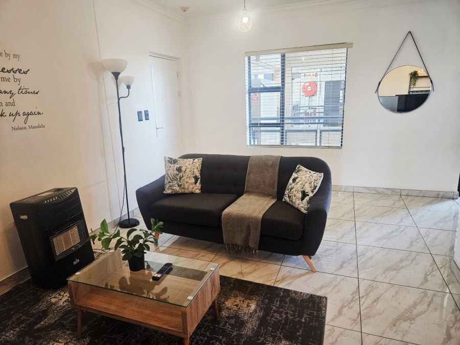 To Let 1 Bedroom Property for Rent in Sandown Gauteng