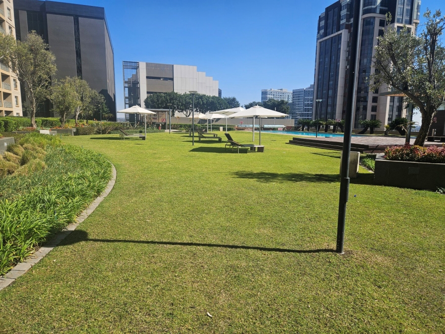 To Let 1 Bedroom Property for Rent in Sandown Gauteng