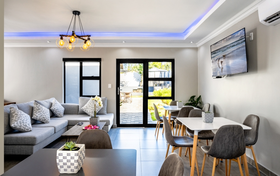 8 Bedroom Property for Sale in Noordwyk Gauteng