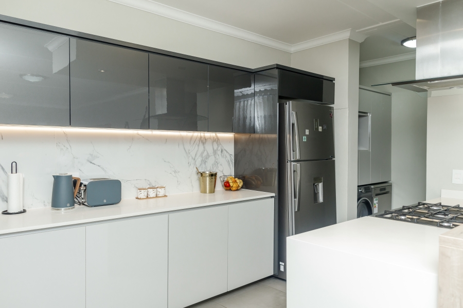 To Let 2 Bedroom Property for Rent in Carlswald Gauteng