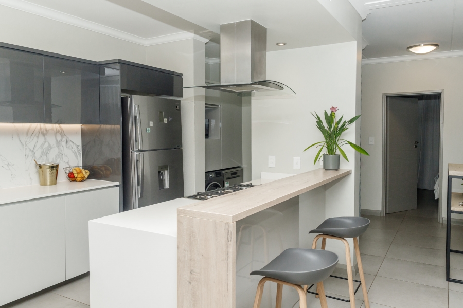 2 Bedroom Property for Sale in Carlswald Gauteng