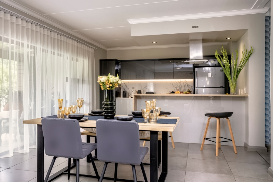 2 Bedroom Property for Sale in Carlswald Gauteng