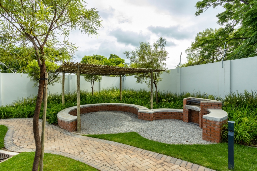 2 Bedroom Property for Sale in Carlswald Gauteng