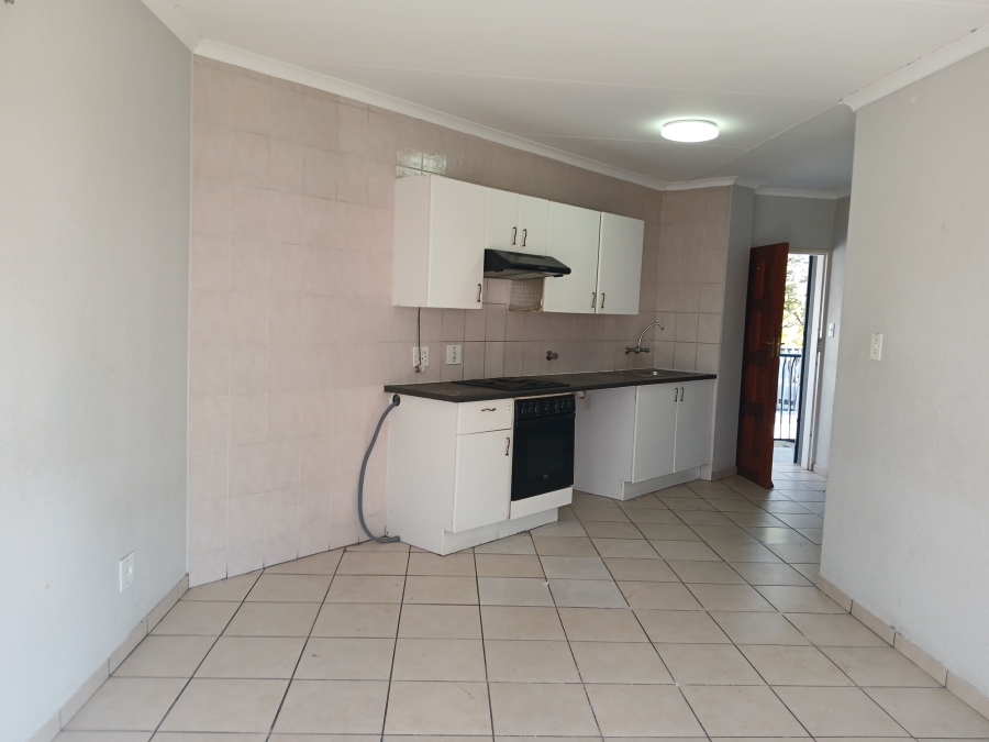 To Let 2 Bedroom Property for Rent in Randpark Ridge Gauteng