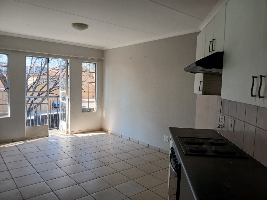 To Let 2 Bedroom Property for Rent in Randpark Ridge Gauteng