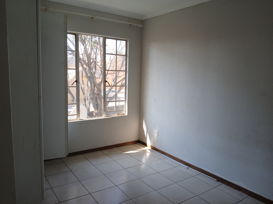 To Let 2 Bedroom Property for Rent in Randpark Ridge Gauteng