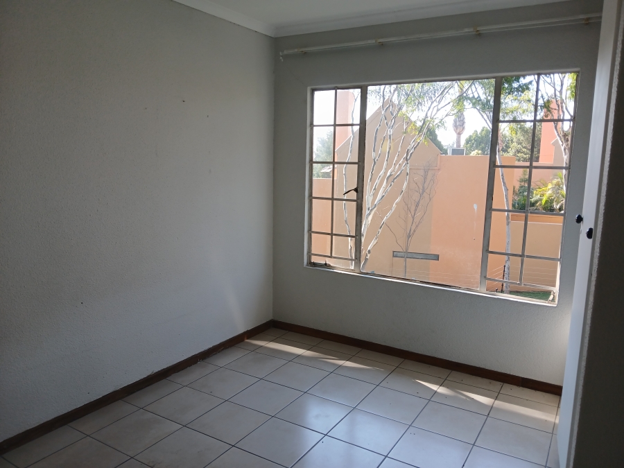 To Let 2 Bedroom Property for Rent in Randpark Ridge Gauteng