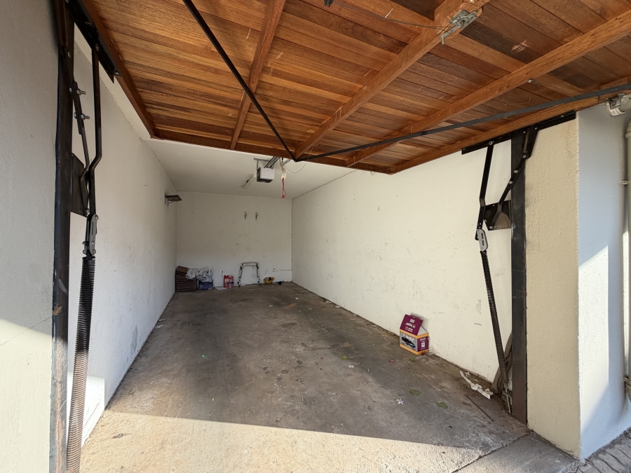 3 Bedroom Property for Sale in Bedford Gardens Gauteng