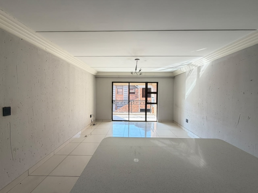 To Let 2 Bedroom Property for Rent in Ravenswood Gauteng