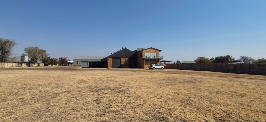 Commercial Property for Sale in Aureus Gauteng