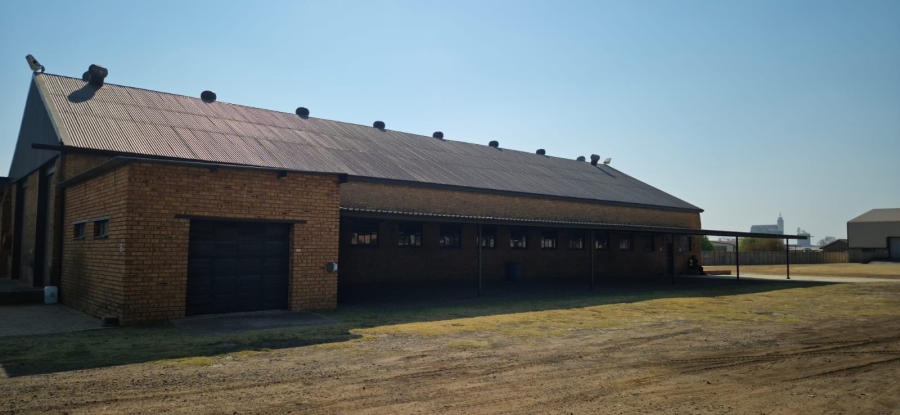 Commercial Property for Sale in Aureus Gauteng