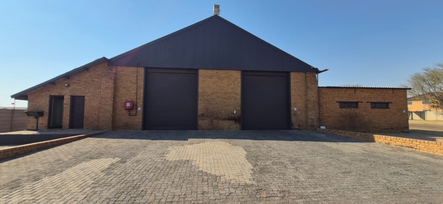 Commercial Property for Sale in Aureus Gauteng