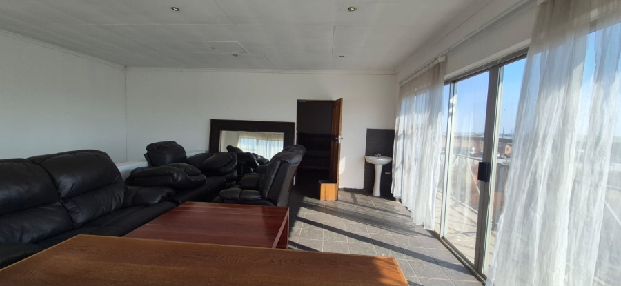 Commercial Property for Sale in Aureus Gauteng