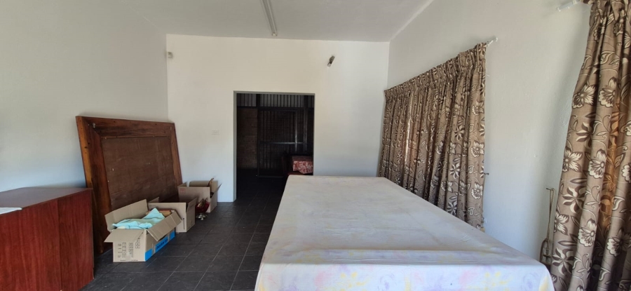 Commercial Property for Sale in Aureus Gauteng