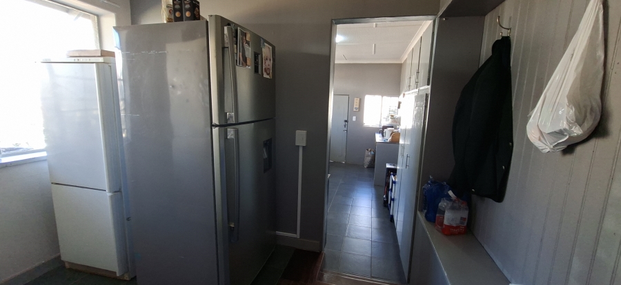 5 Bedroom Property for Sale in Monument Gauteng