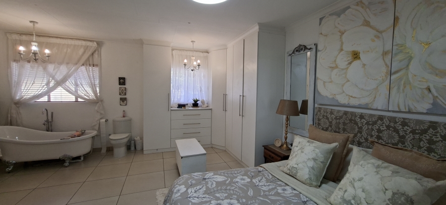 3 Bedroom Property for Sale in Rant En Dal Gauteng