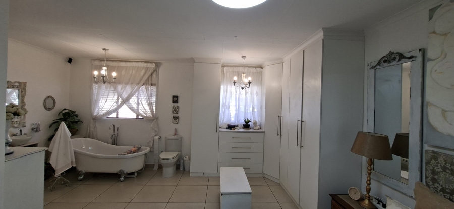 3 Bedroom Property for Sale in Rant En Dal Gauteng