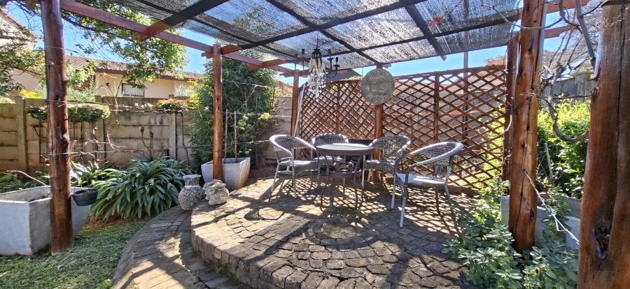3 Bedroom Property for Sale in Rant En Dal Gauteng
