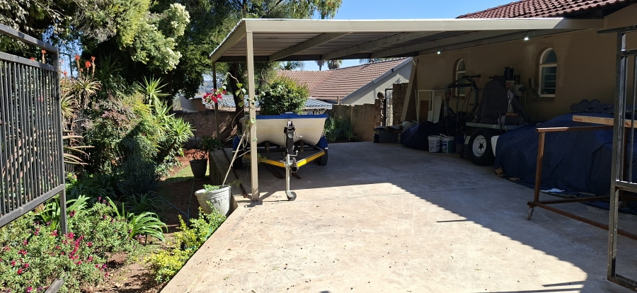 3 Bedroom Property for Sale in Rant En Dal Gauteng