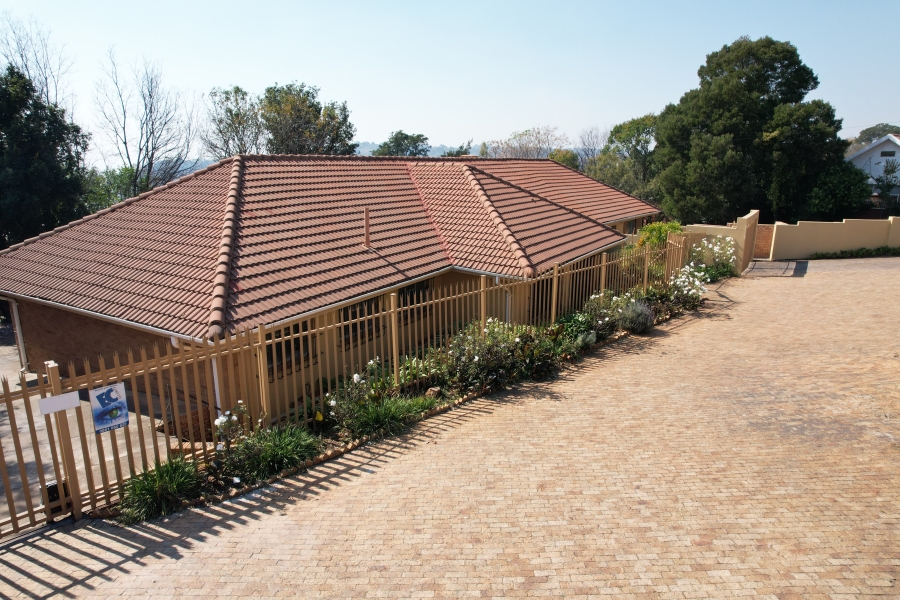 4 Bedroom Property for Sale in Florida Hills Gauteng