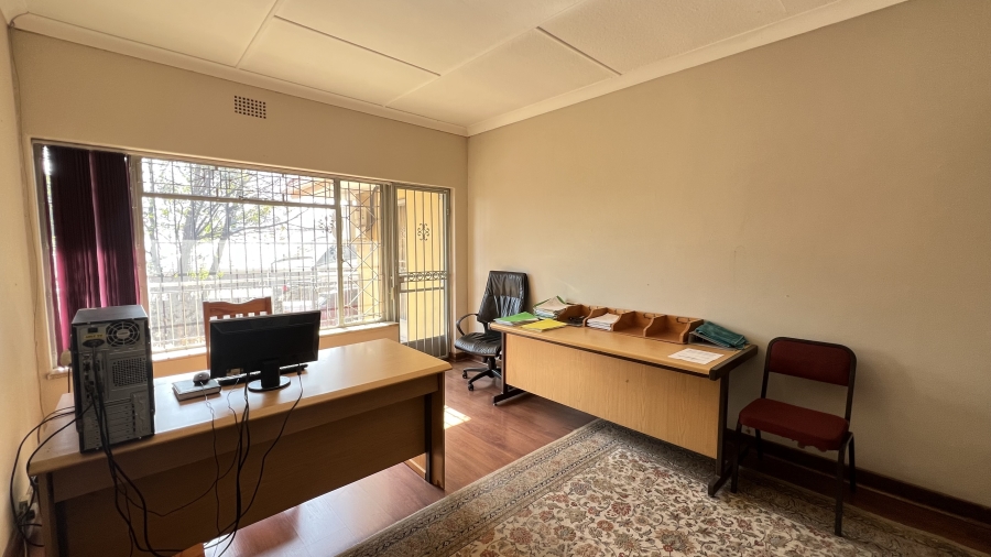 4 Bedroom Property for Sale in Florida Hills Gauteng
