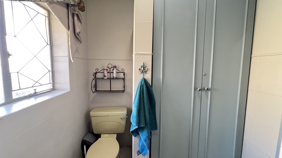 4 Bedroom Property for Sale in Florida Hills Gauteng