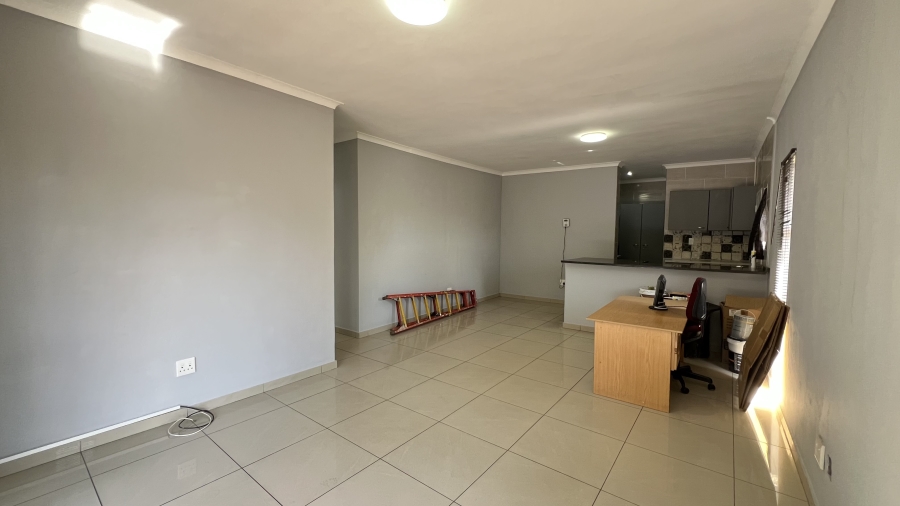 4 Bedroom Property for Sale in Florida Hills Gauteng