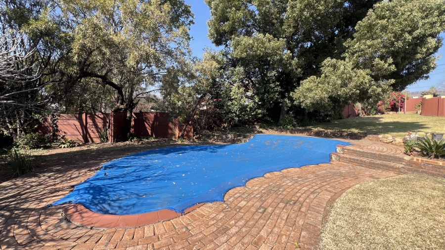 4 Bedroom Property for Sale in Florida Hills Gauteng