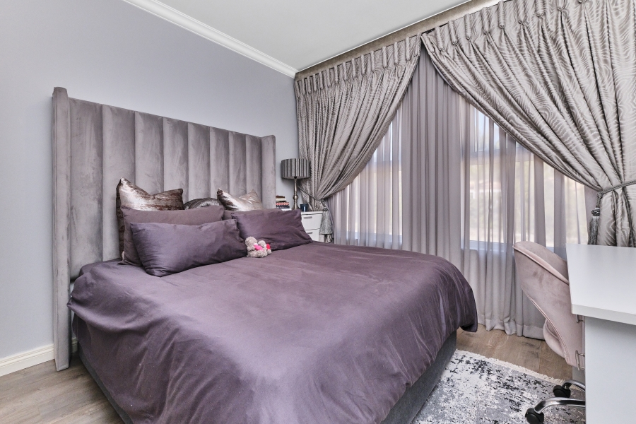 3 Bedroom Property for Sale in Bryanston Gauteng
