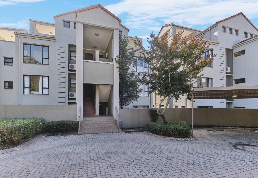 2 Bedroom Property for Sale in Bryanston Gauteng