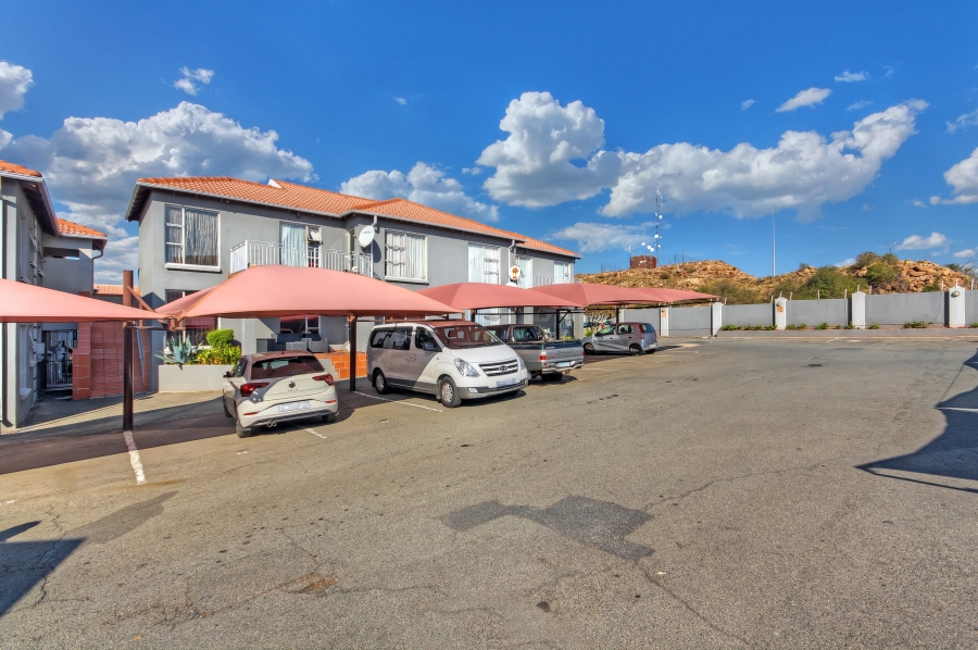 3 Bedroom Property for Sale in South Hills Gauteng