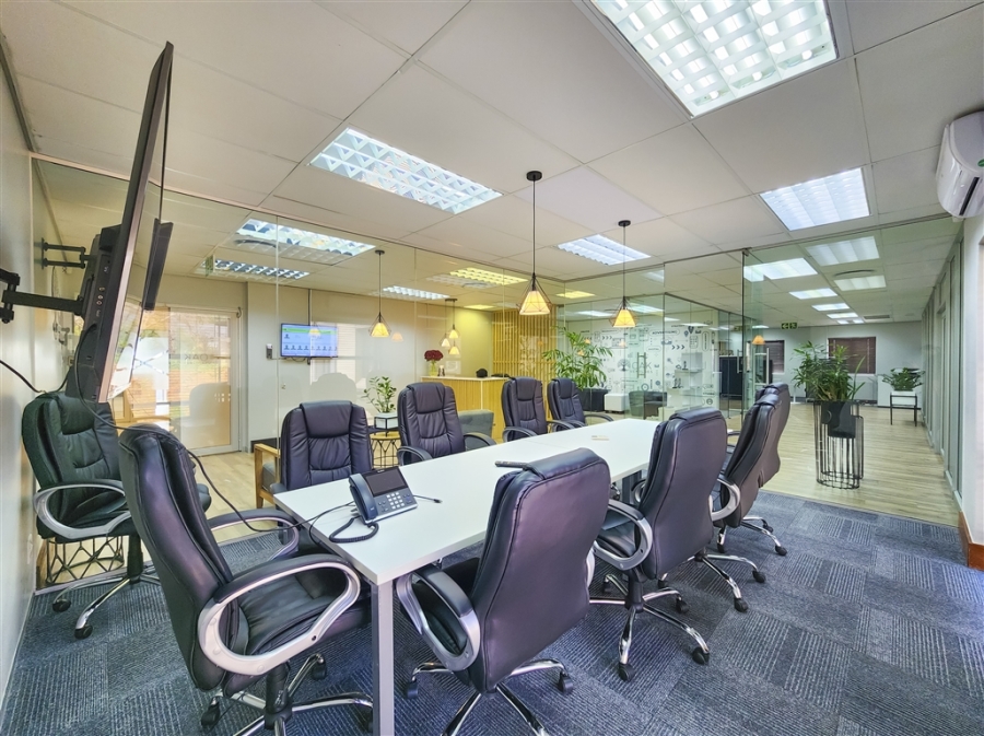 To Let Commercial Property for Rent in Strubensvallei Gauteng
