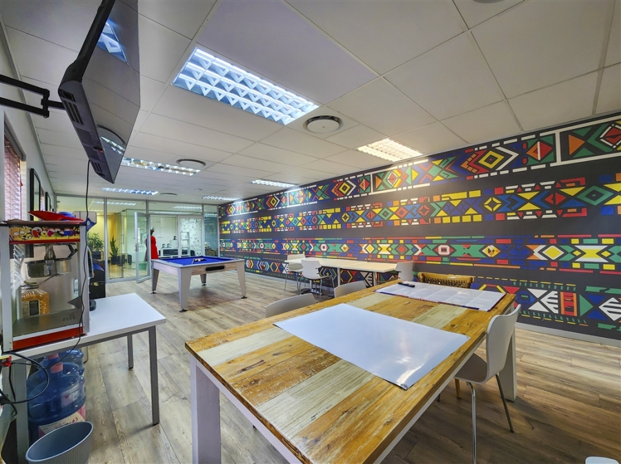 To Let Commercial Property for Rent in Strubensvallei Gauteng