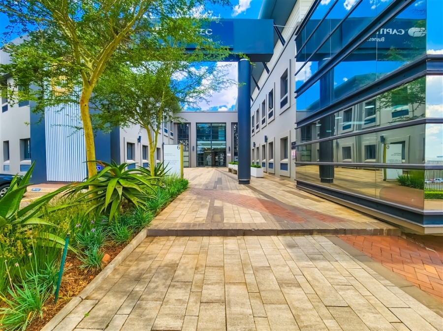 To Let Commercial Property for Rent in Strubensvallei Gauteng