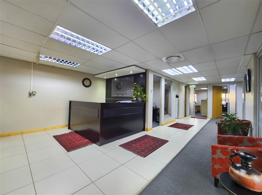 To Let Commercial Property for Rent in Strubensvallei Gauteng