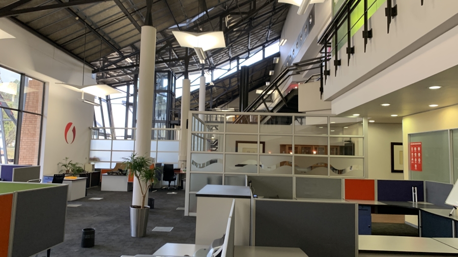 To Let Commercial Property for Rent in Longmeadow Gauteng