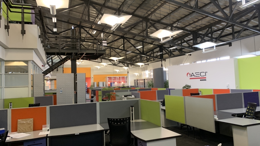 To Let Commercial Property for Rent in Longmeadow Gauteng