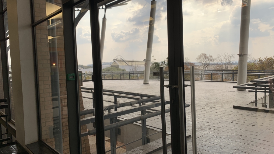 To Let Commercial Property for Rent in Longmeadow Gauteng