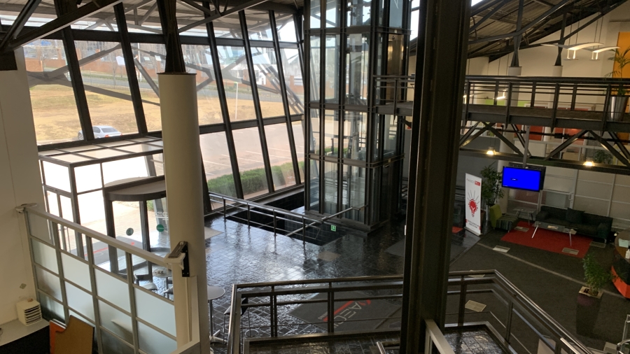 To Let Commercial Property for Rent in Longmeadow Gauteng