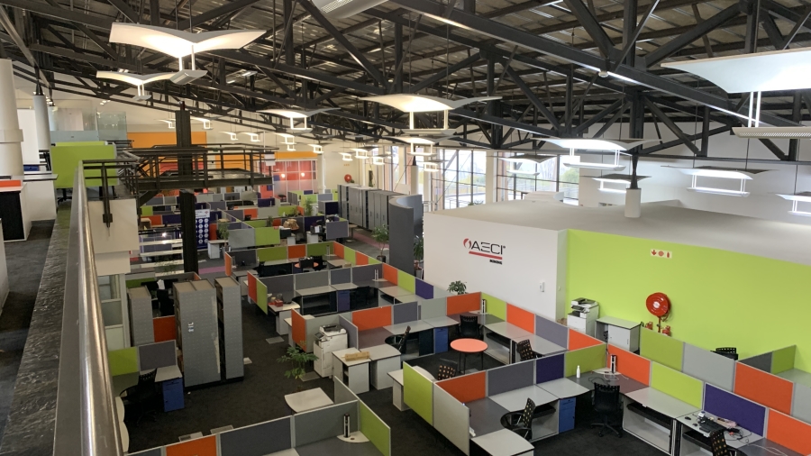 To Let Commercial Property for Rent in Longmeadow Gauteng